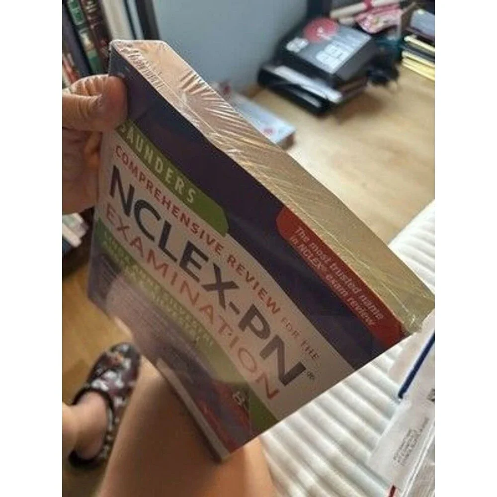 Elsevier Saunders Comprehensive Review for the NCLEX-PN Examination 8th Ed PB